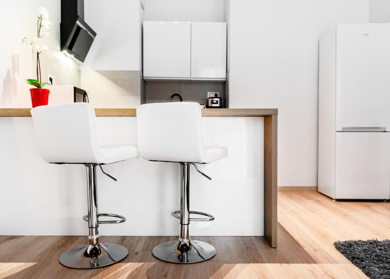 פוזנן Apartamenty Homely Place Blisko Starego Rynku - Parking מראה חיצוני תמונה