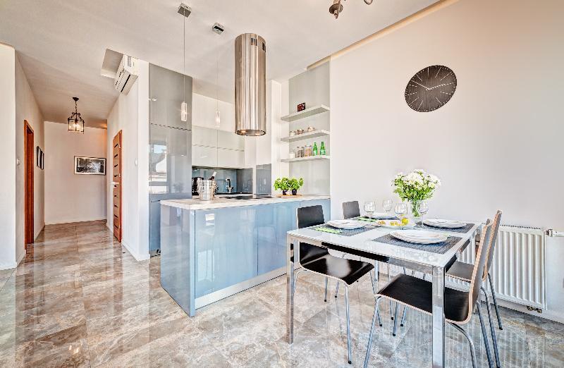 פוזנן Apartamenty Homely Place Blisko Starego Rynku - Parking מראה חיצוני תמונה